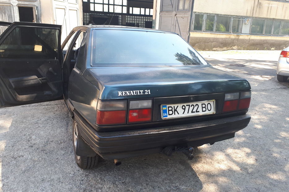 Продам Renault 21 Седан 1988 года в Киеве