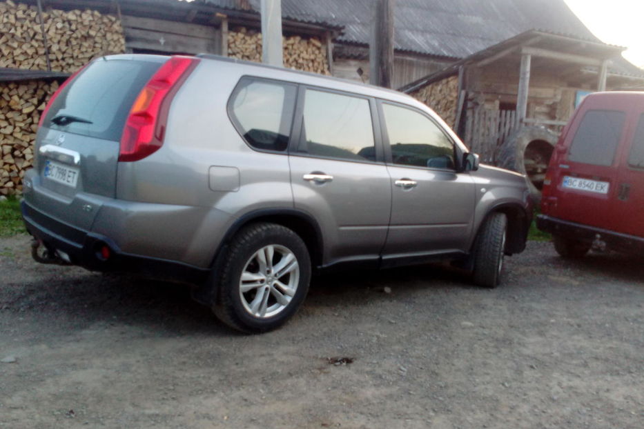 Продам Nissan X-Trail 2013 года в Львове