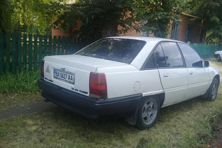 Продам Opel Omega А 1987 года в г. Долинская, Кировоградская область