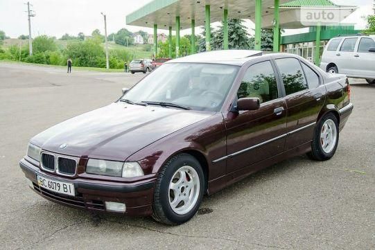 Продам BMW 318 1994 года в г. Дрогобыч, Львовская область