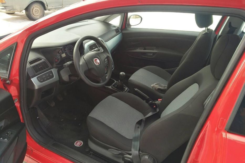 Продам Fiat Punto 2011 года в г. Дубно, Ровенская область