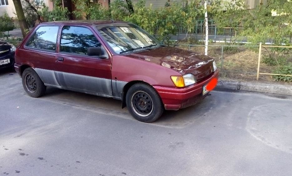 Продам Ford Fiesta MK3 1993 года в Киеве