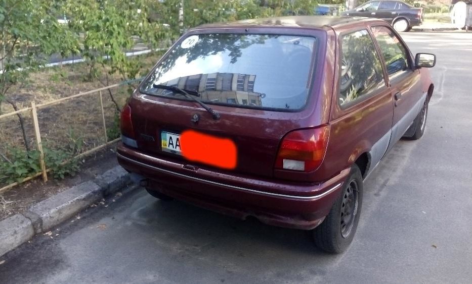 Продам Ford Fiesta MK3 1993 года в Киеве