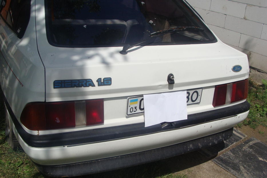 Продам Ford Sierra 1986 года в Луцке