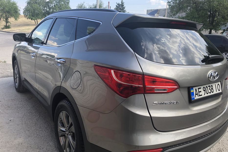 Продам Hyundai Santa FE 2014 года в Днепре