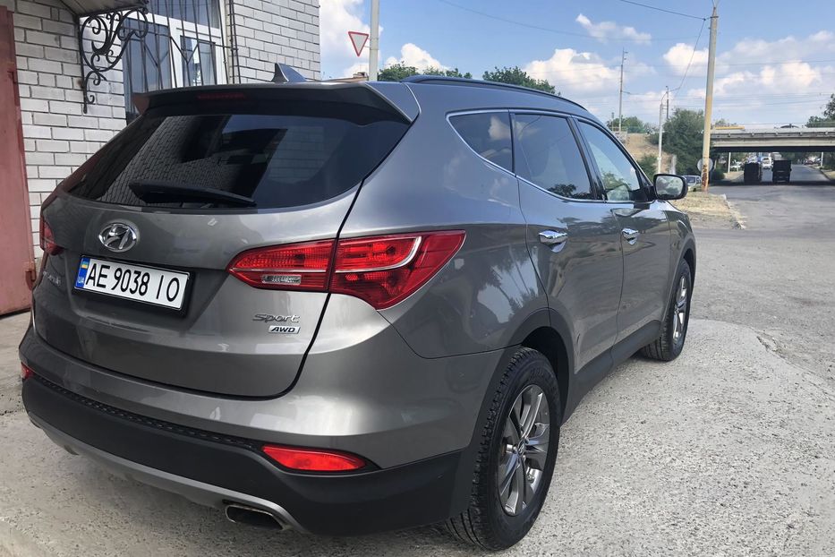 Продам Hyundai Santa FE 2014 года в Днепре