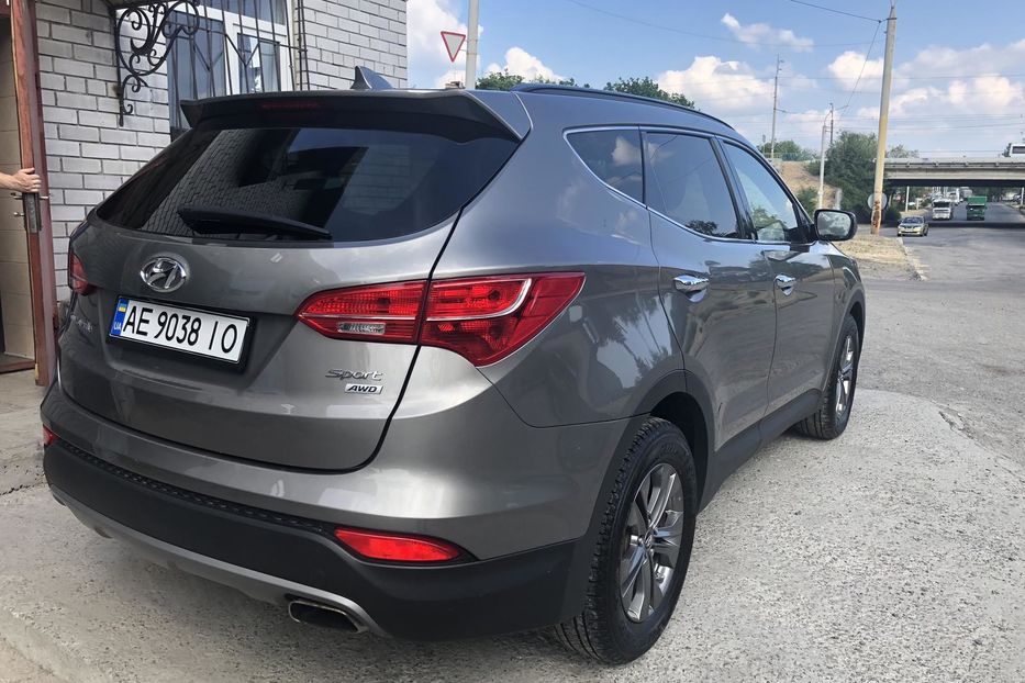 Продам Hyundai Santa FE 2014 года в Днепре