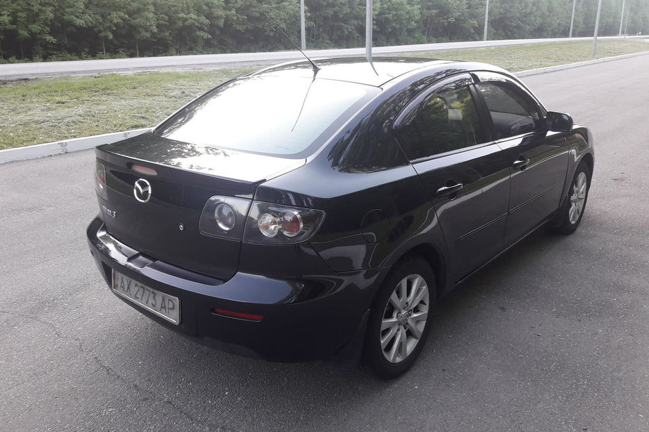 Продам Mazda 3 2006 года в Харькове