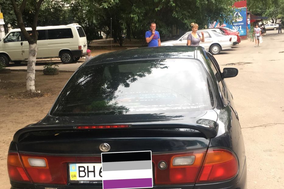 Продам Mazda 323 1994 года в Одессе