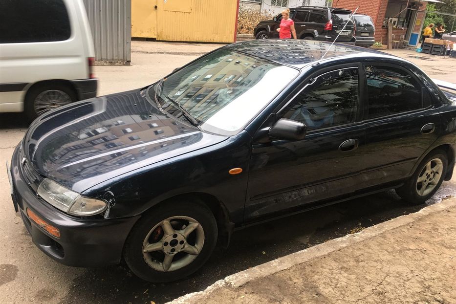 Продам Mazda 323 1994 года в Одессе