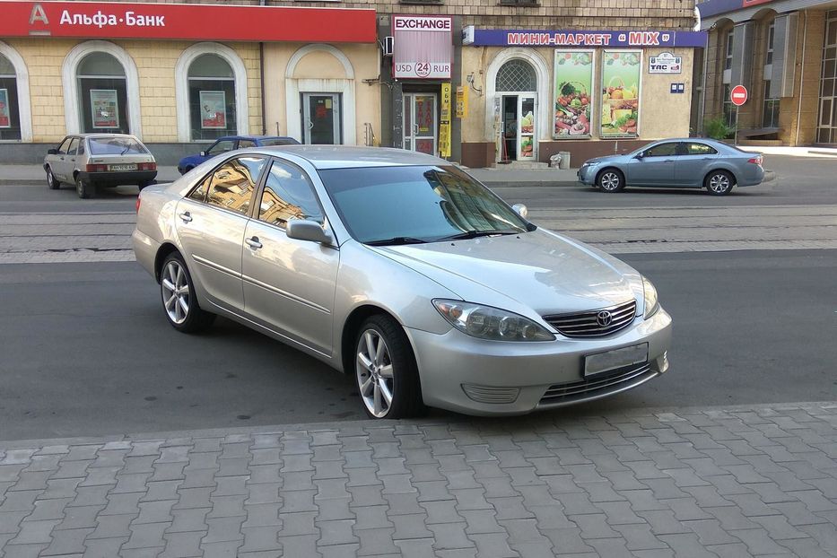 Продам Toyota Camry 2006 года в Донецке