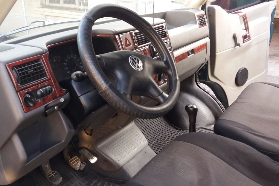 Продам Volkswagen T4 (Transporter) пасс. 1999 года в г. Васильков, Киевская область