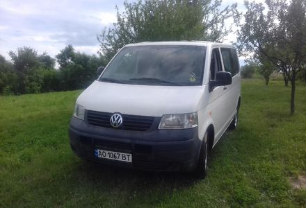 Продам Volkswagen T5 (Transporter) пасс. 2004 года в г. Виноградов, Закарпатская область