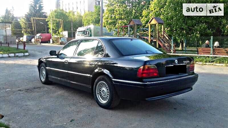 Продам BMW 750 2000 года в Львове