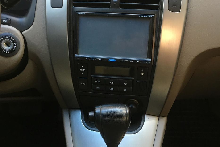 Продам Hyundai Tucson 2008 года в Харькове