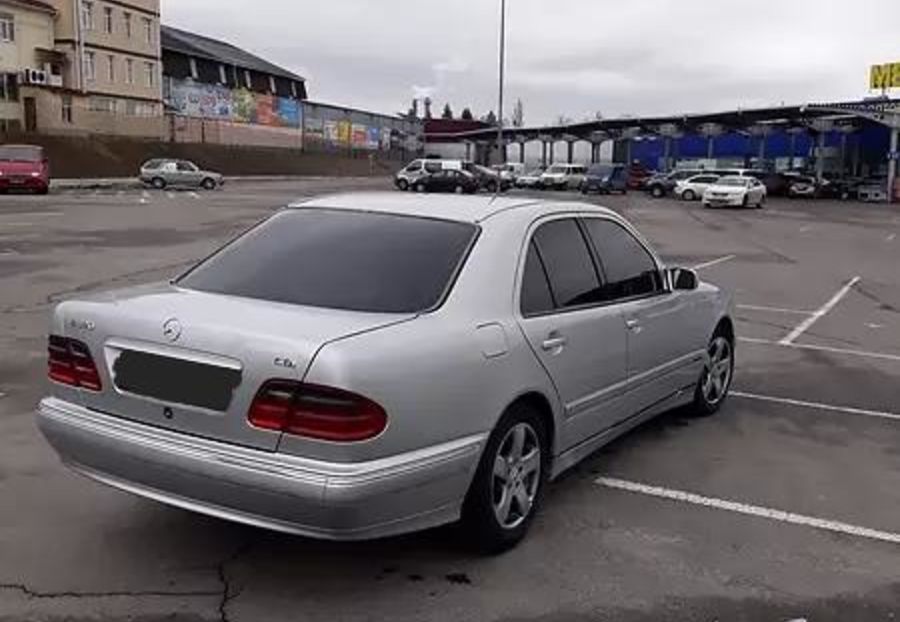 Продам Mercedes-Benz 320 Рестайлинг 2001 года в Николаеве