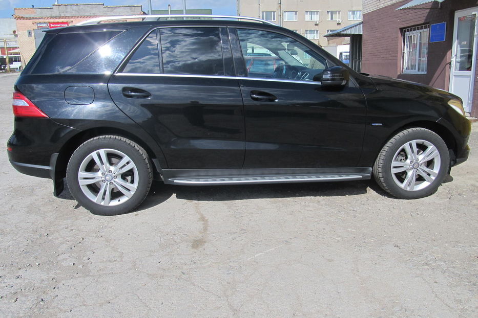 Продам Mercedes-Benz ML 250 2011 года в Хмельницком