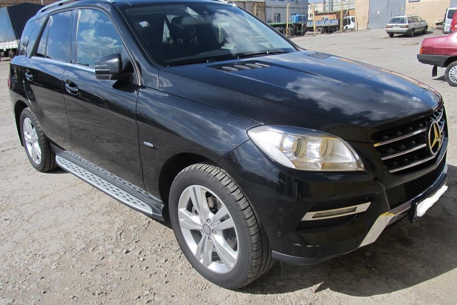 Продам Mercedes-Benz ML 250 2011 года в Хмельницком