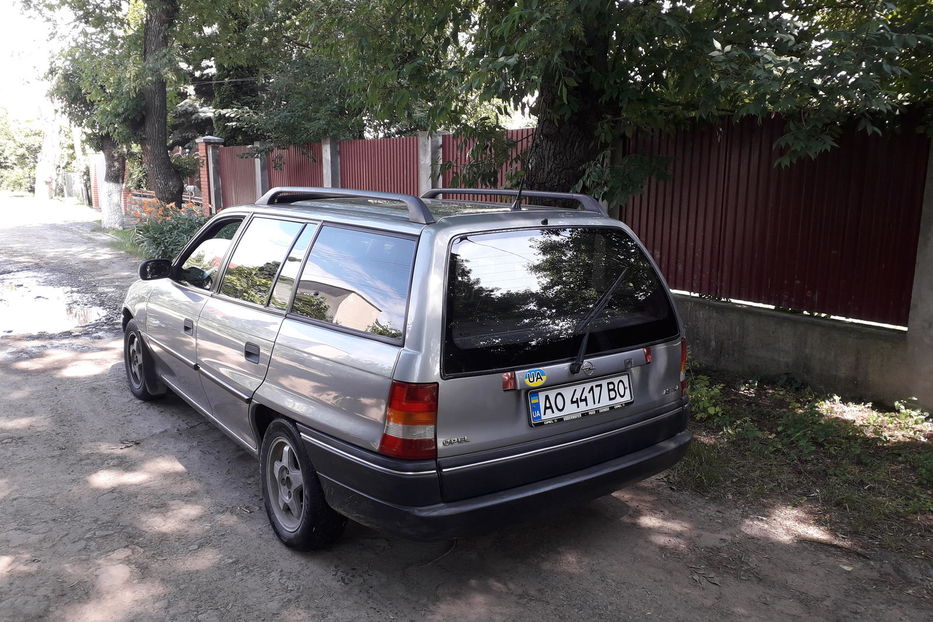 Продам Opel Astra F Универсал 1995 года в Ужгороде