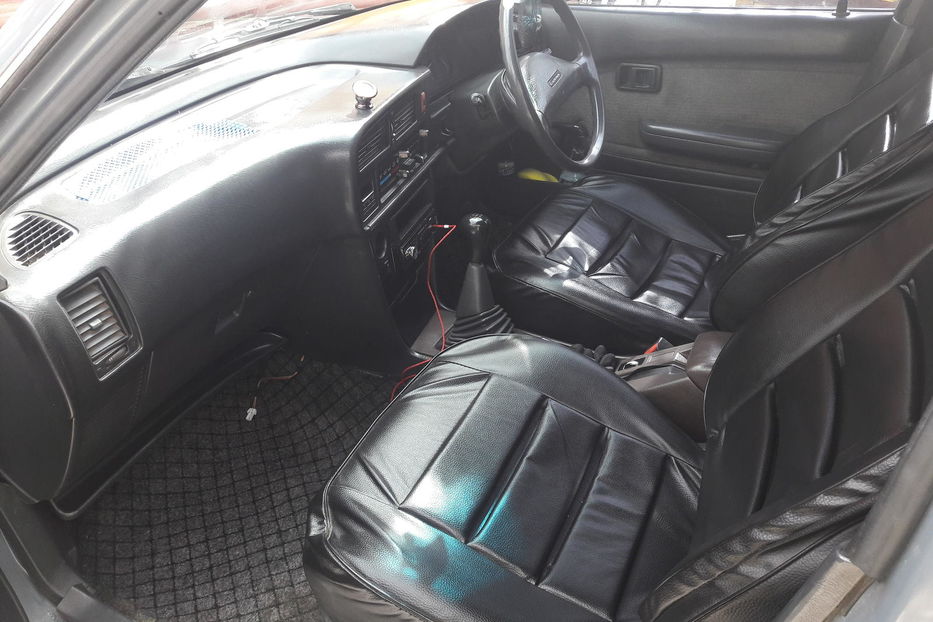 Продам Toyota Carina 1990 года в Одессе