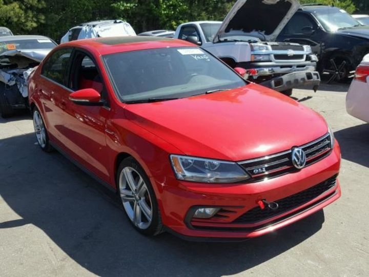 Продам Volkswagen Jetta GLI 2016 года в Виннице