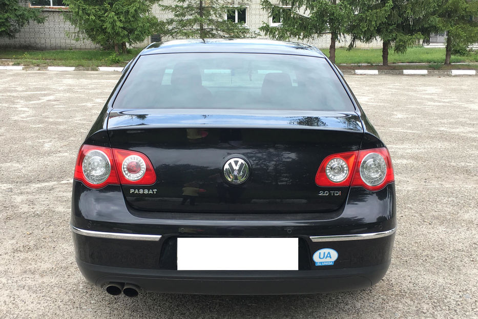 Продам Volkswagen Passat B6 2.0 TDI 170к.с DSG6 2008 года в Львове