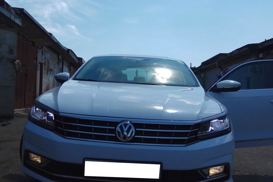 Продам Volkswagen Passat B8 Лед 2016 года в Донецке