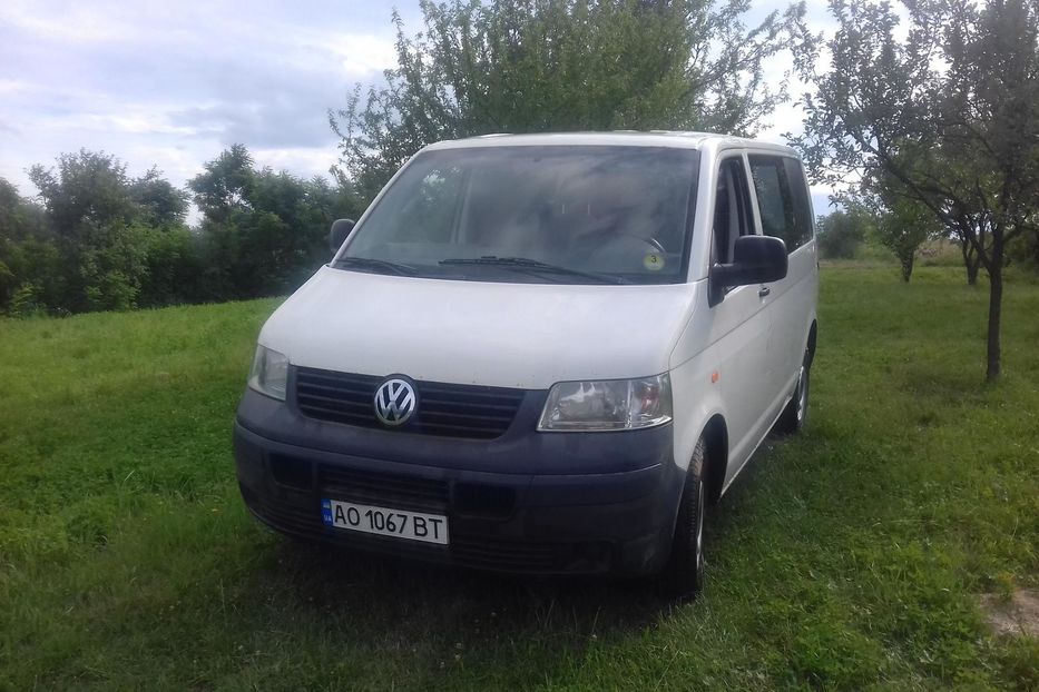 Продам Volkswagen T5 (Transporter) пасс. 2004 года в г. Виноградов, Закарпатская область