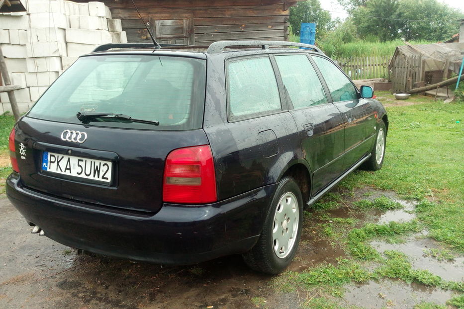 Продам Audi A4 1996 года в г. Старая Выжевка, Волынская область