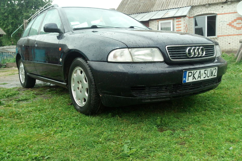 Продам Audi A4 1996 года в г. Старая Выжевка, Волынская область
