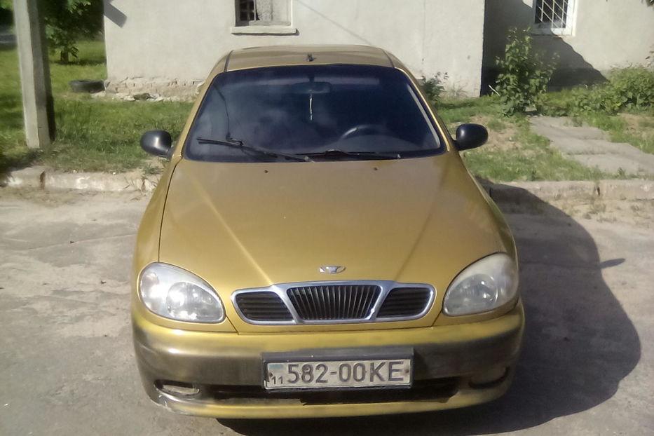 Продам Daewoo Lanos седан 2002 года в Киеве