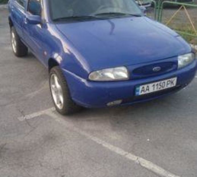 Продам Ford Fiesta 1999 года в Киеве