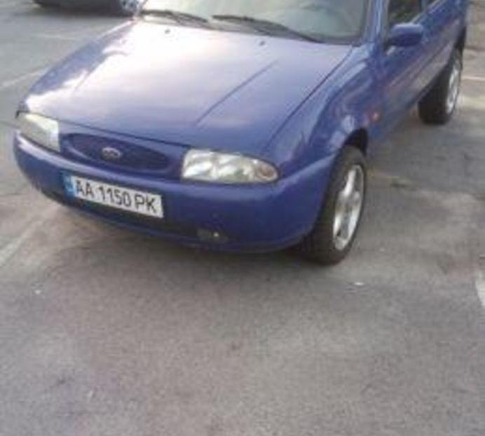 Продам Ford Fiesta 1999 года в Киеве