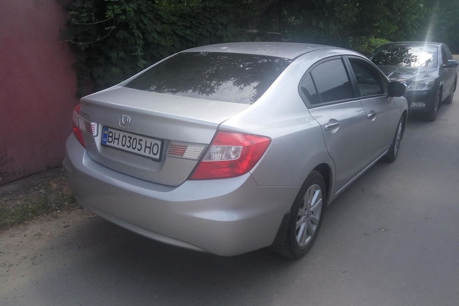 Продам Honda Civic 2012 года в Одессе