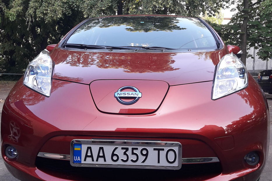 Продам Nissan Leaf S 2013 года в Киеве