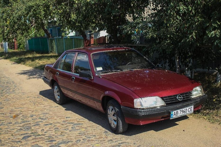 Продам Opel Rekord Е2 1984 года в Виннице