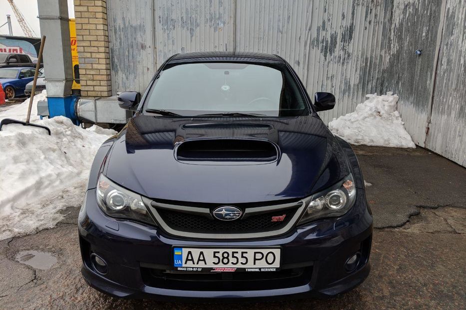 Продам Subaru WRX STI 2012 года в Киеве