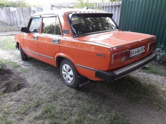 Продам ВАЗ 2105 1982 года в г. Бобринец, Кировоградская область