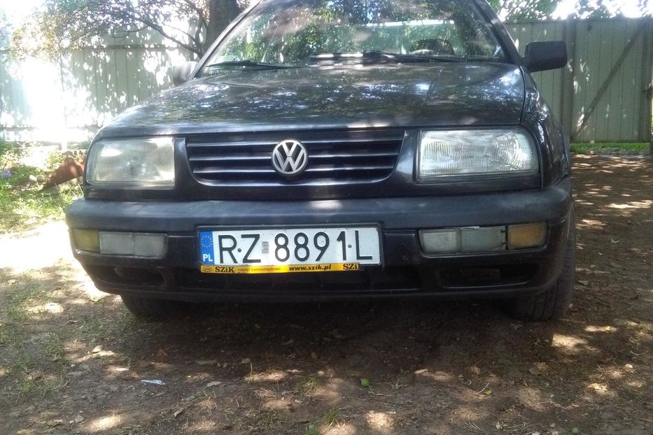 Продам Volkswagen Vento 1994 года в Харькове