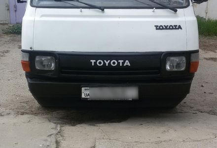 Продам Toyota Hiace пасс. 1989 года в Одессе