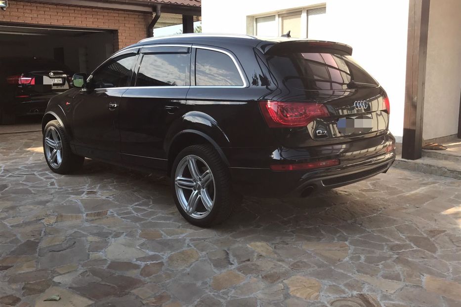 Продам Audi Q7 2011 года в Днепре