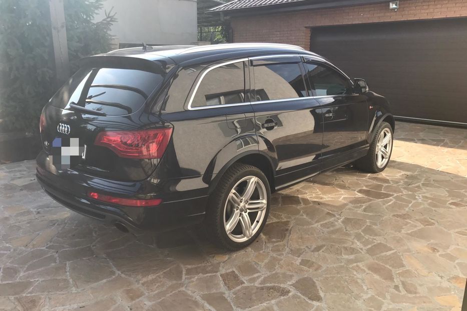 Продам Audi Q7 2011 года в Днепре