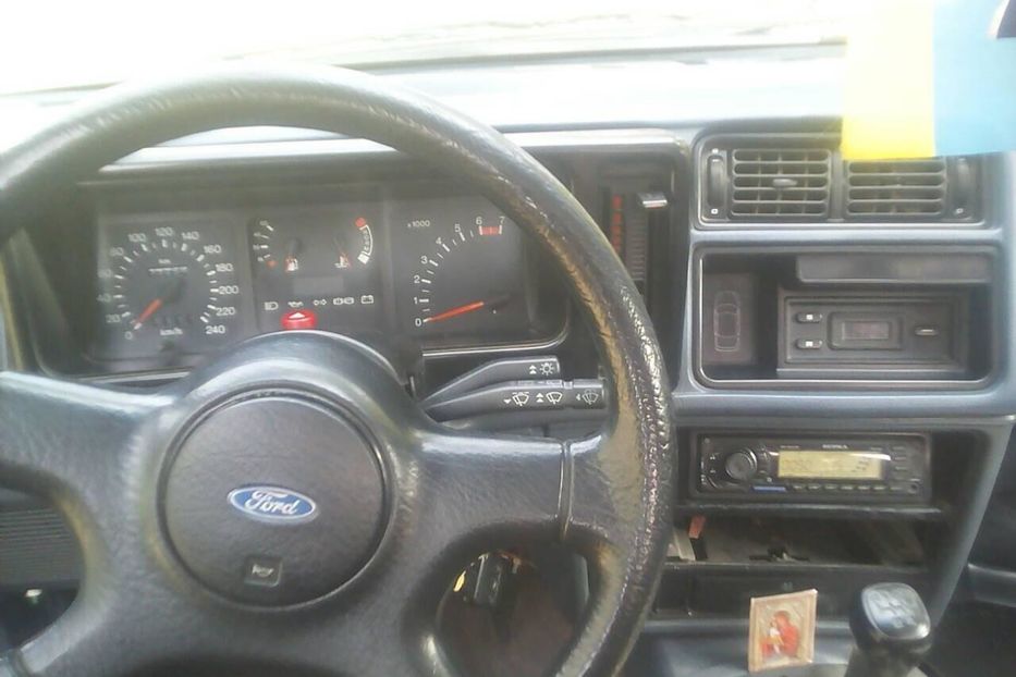 Продам Ford Sierra 1988 года в Киеве