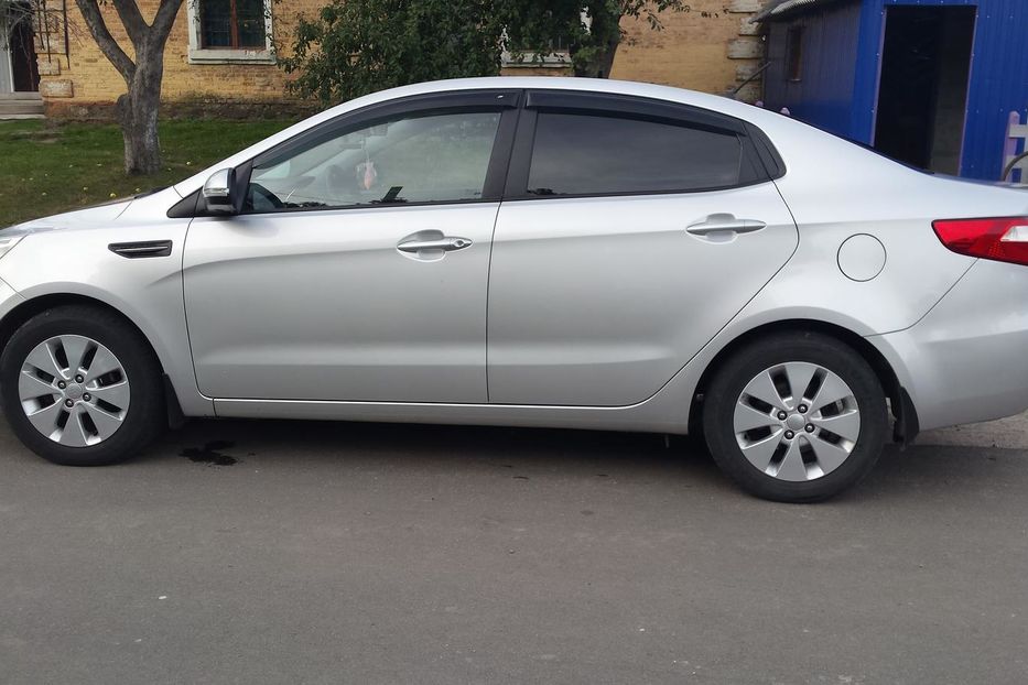 Продам Kia Rio 2012 года в г. Калиновка, Винницкая область