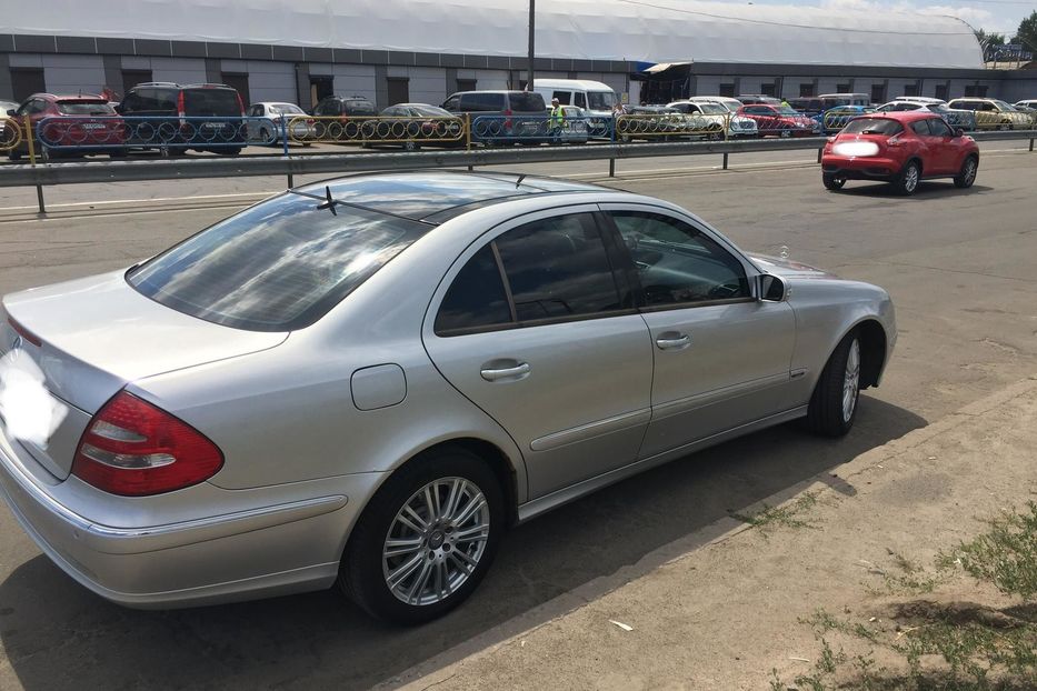 Продам Mercedes-Benz E-Class AVANTGARDE  2002 года в Киеве