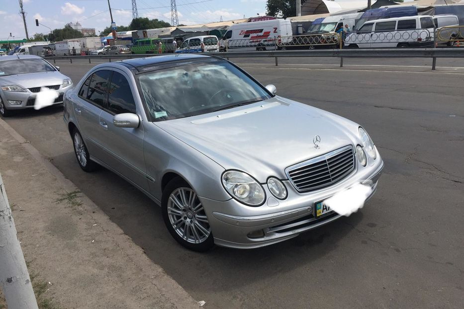 Продам Mercedes-Benz E-Class AVANTGARDE  2002 года в Киеве