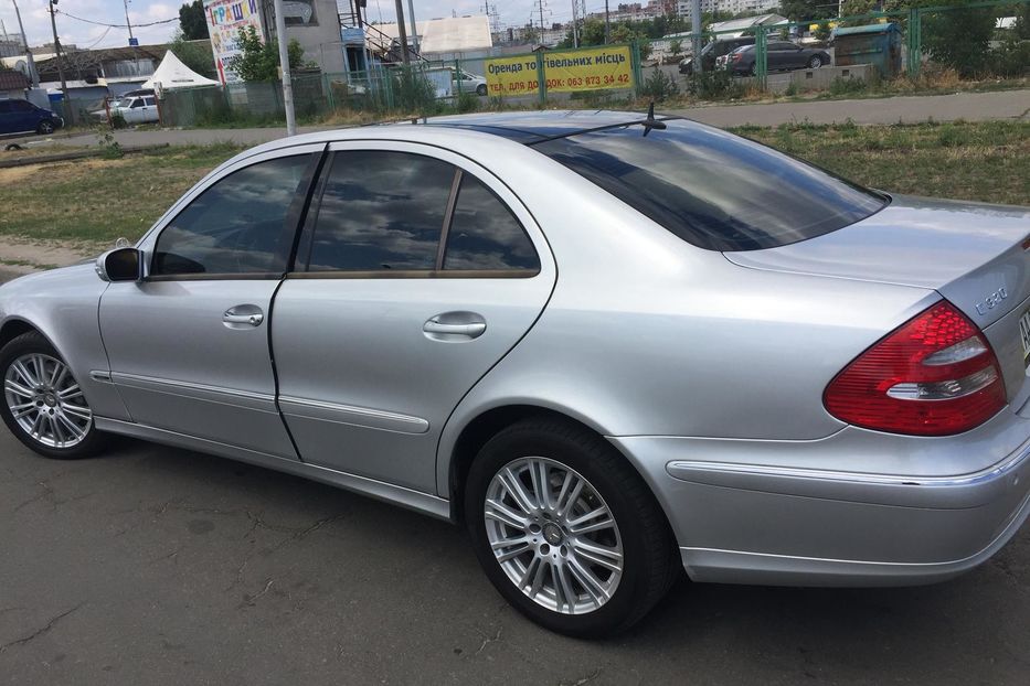 Продам Mercedes-Benz E-Class AVANTGARDE  2002 года в Киеве