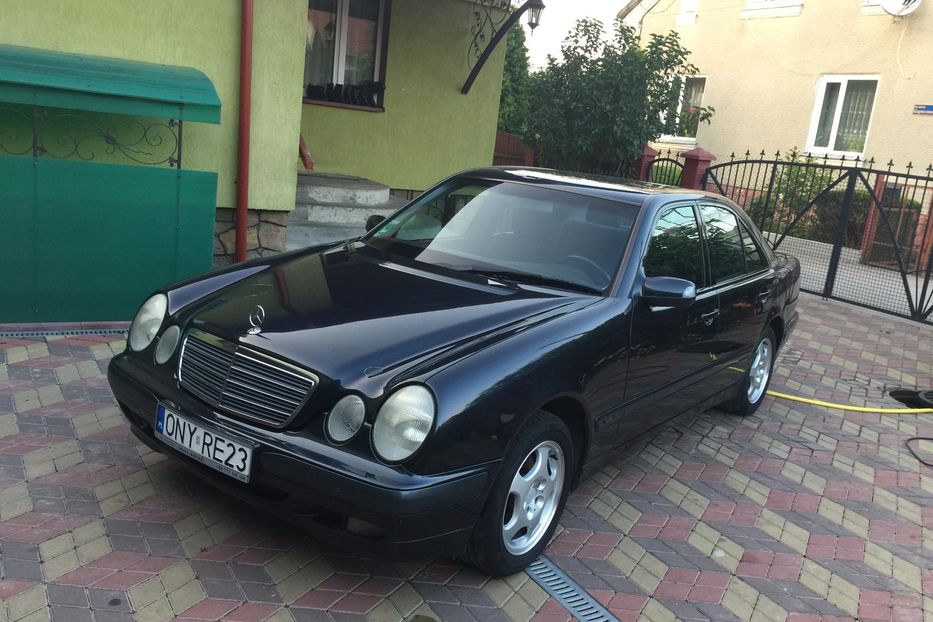 Продам Mercedes-Benz E-Class E200 W210 2001 года в Львове