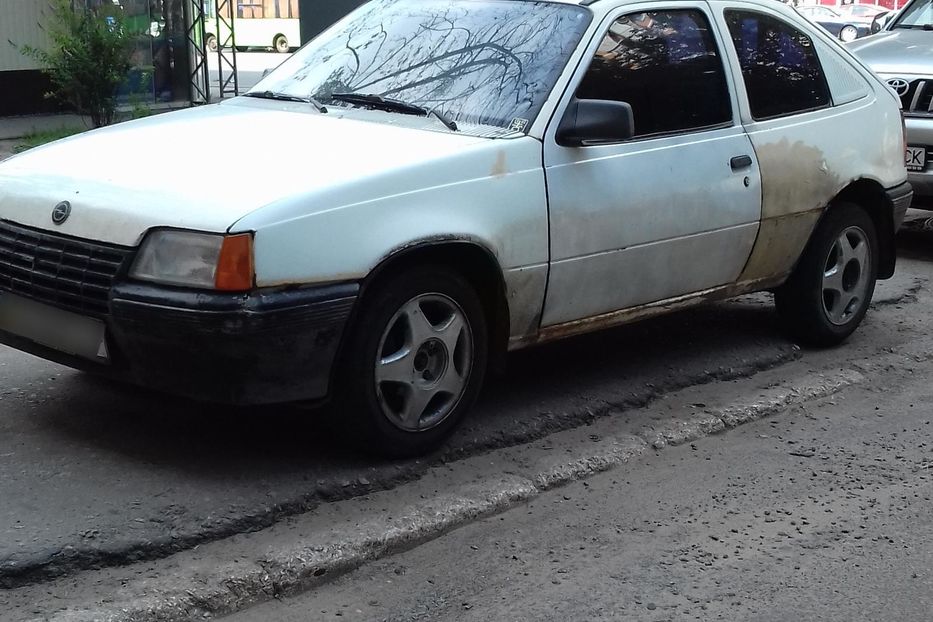 Продам Opel Kadett 1987 года в Харькове