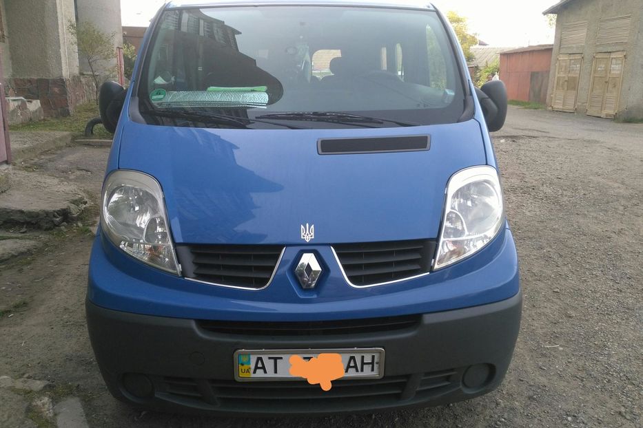 Продам Renault Trafic пасс. 2008 года в г. Коломыя, Ивано-Франковская область